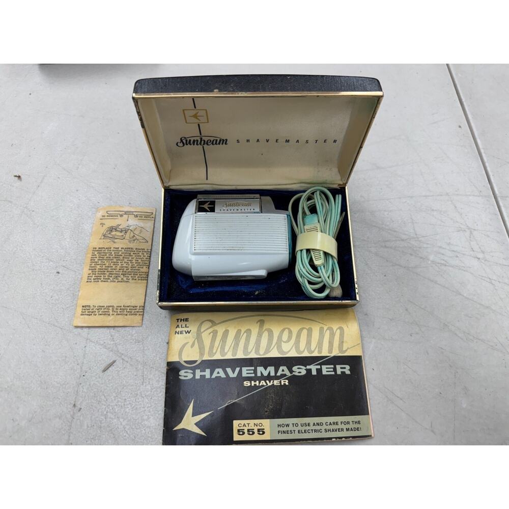 Vintage Sunbeam Shavemaster Model 555 With Original Box Cord Paperwork